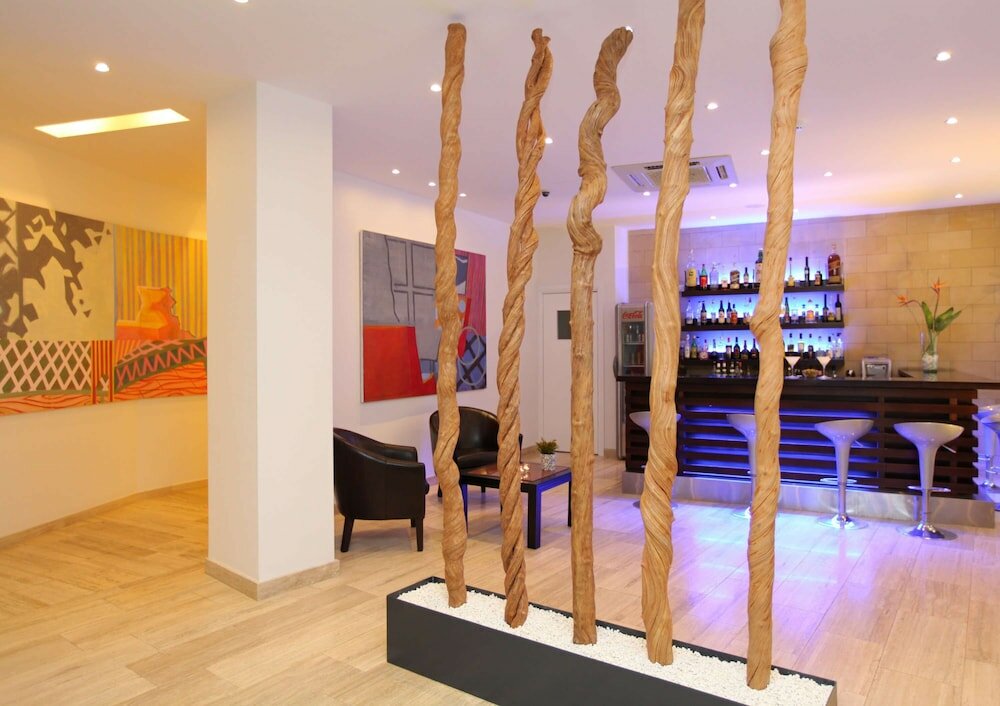 Фото Centrum Hotel