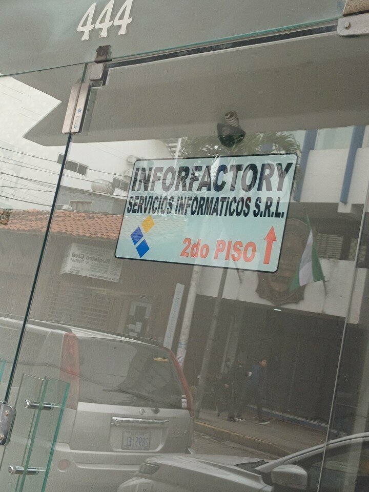 Reference service Inforfactory, Santa Cruz de la Sierra, photo
