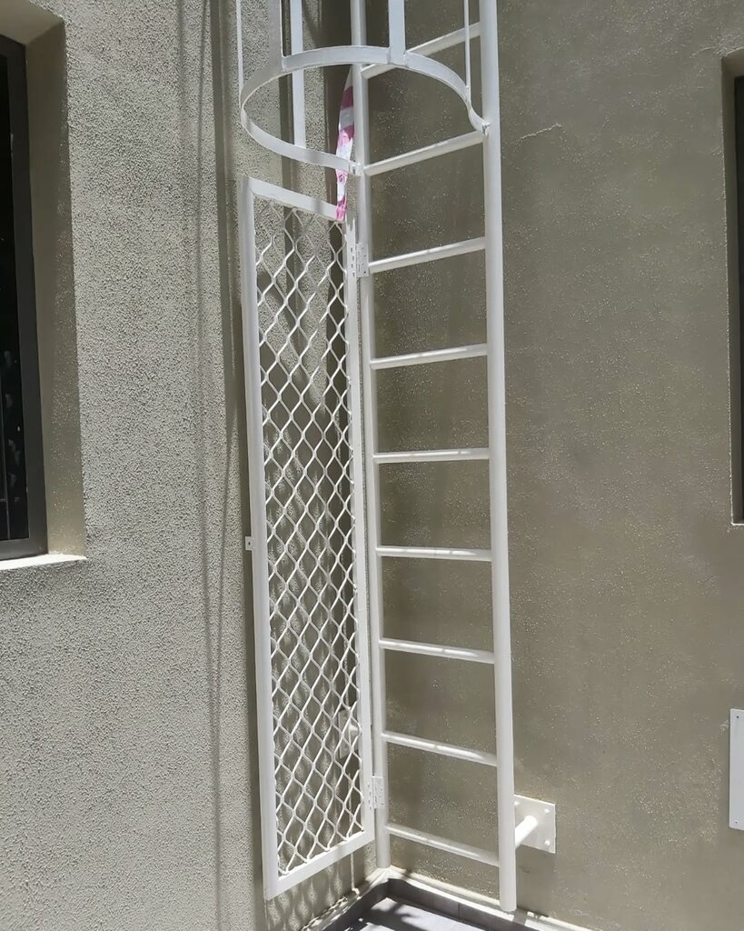 Automatic doors and gates Manara Automatic Doors, Abu Dhabi, photo