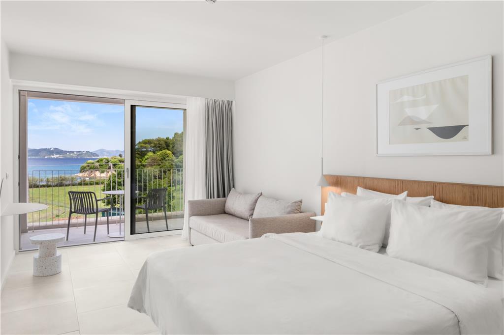 Фото Radisson Resort Plaza Skiathos