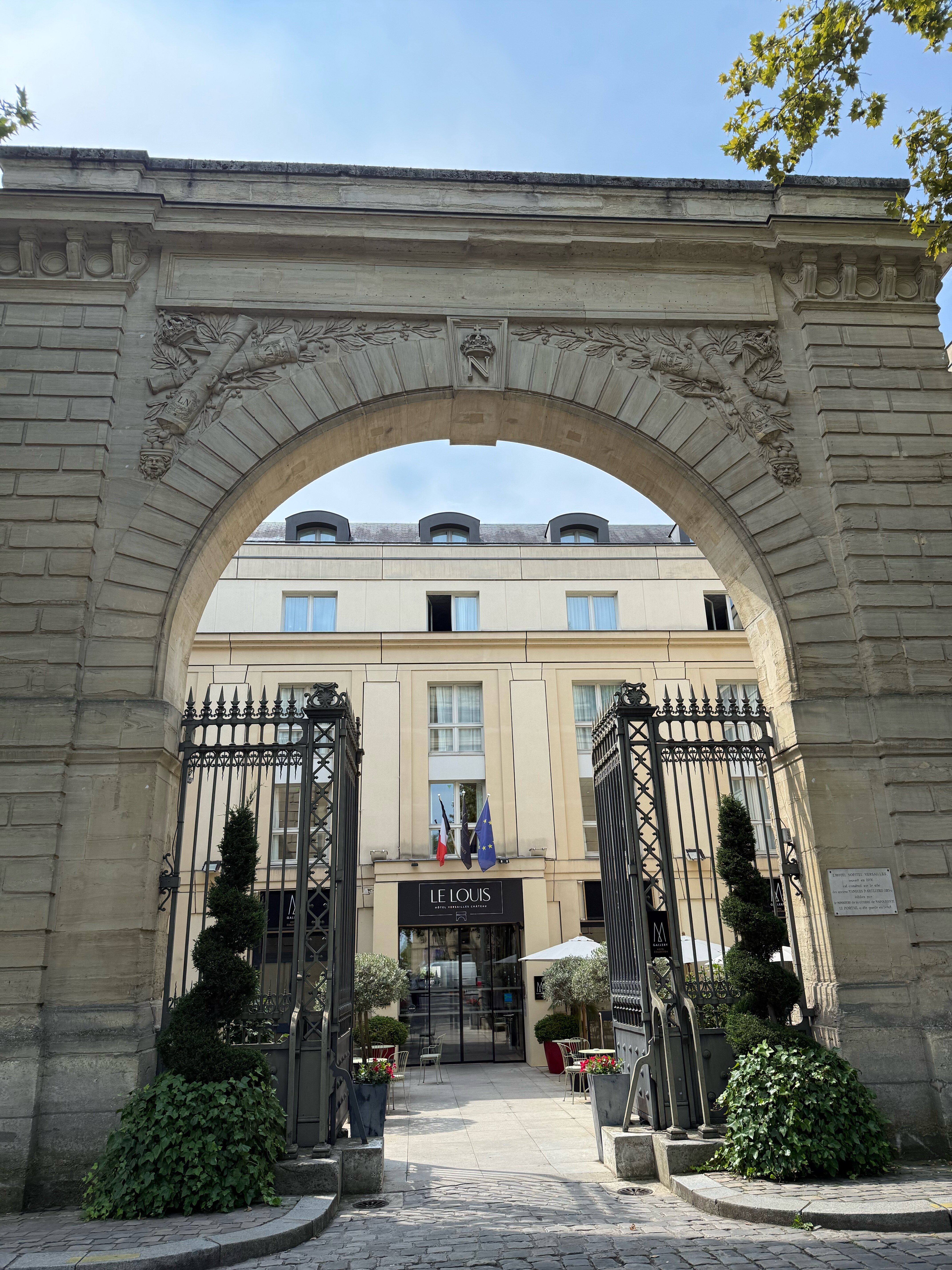Фото Le Louis Versailles Château MGallery