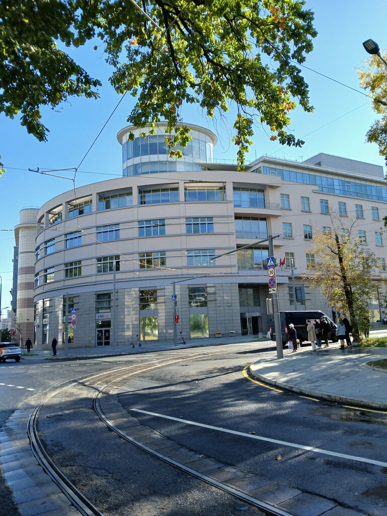 Sale and lease of commercial real estate Amber Plaza, Moscow, photo