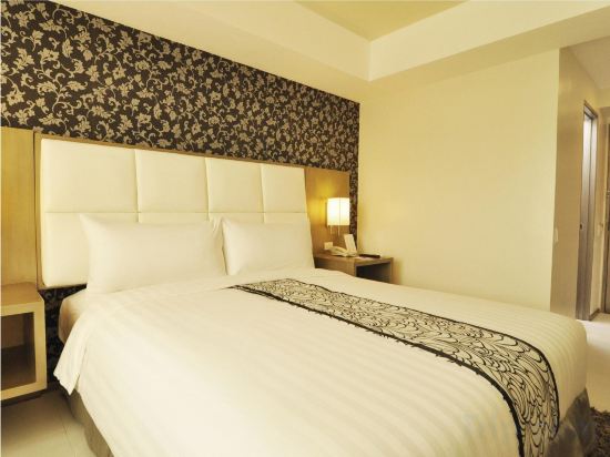 Фото Quest Hotel & Conference Center