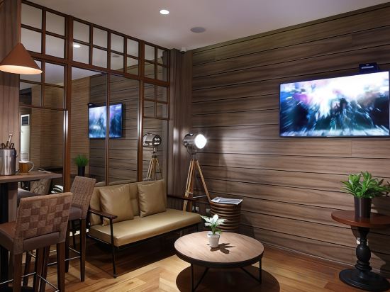 Фото Manila Lotus Hotel