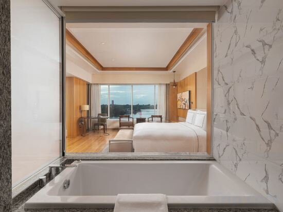 Фото Melia Yangon