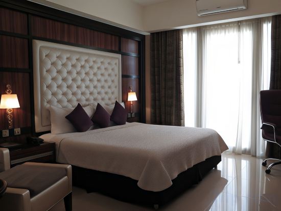 Фото Central Park Tower Resort