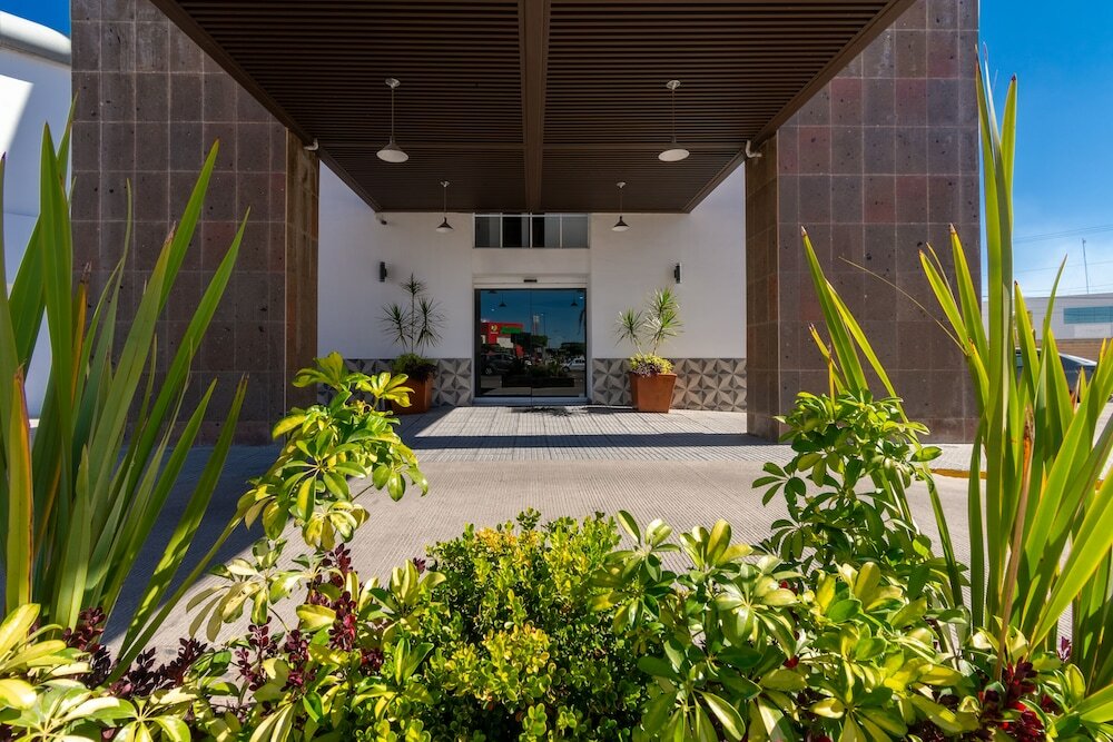 Фото Mexico Inn Express Salamanca