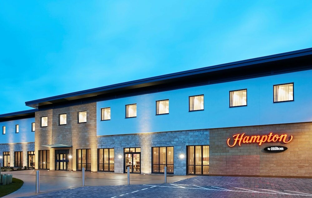 Фото Hampton by Hilton Oxford