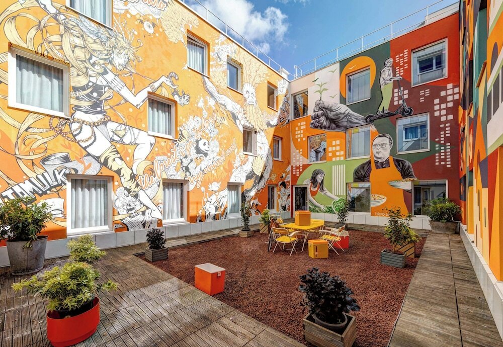 Фото отеля 1