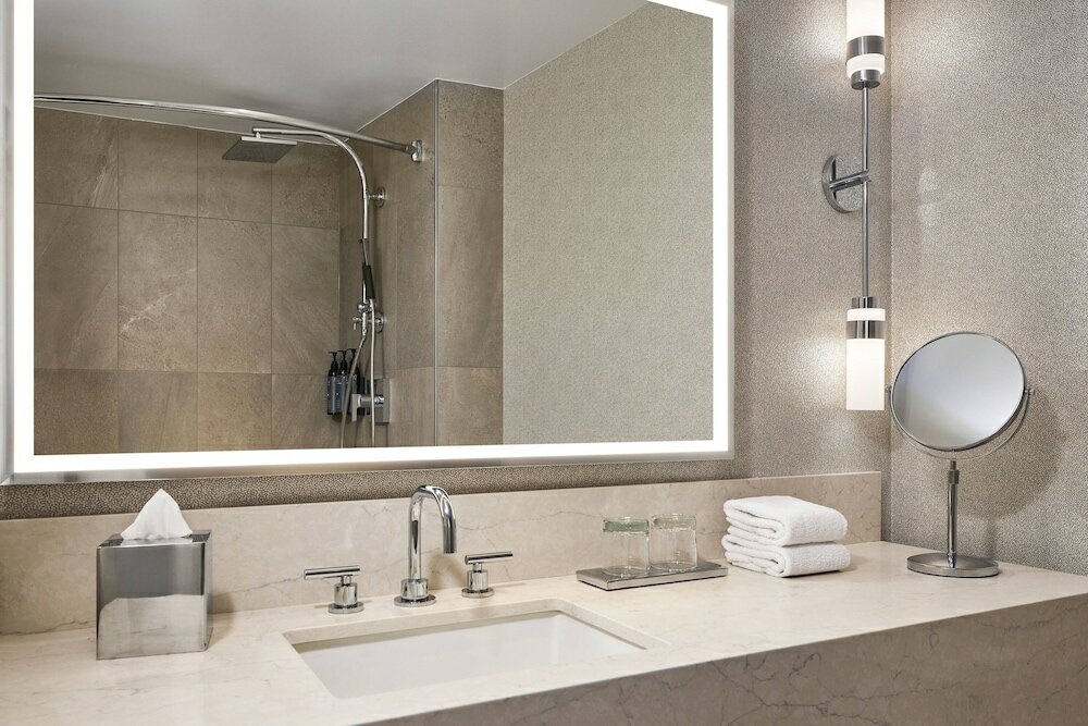 Фото The Westin Bellevue