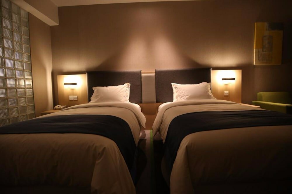 Фото Holiday Inn Express Jinan High-Tech Zone, an Ihg Hotel