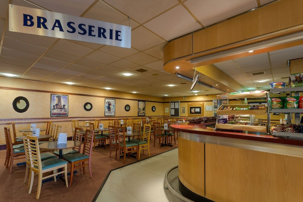 Фото Grand Burstin Hotel Folkestone