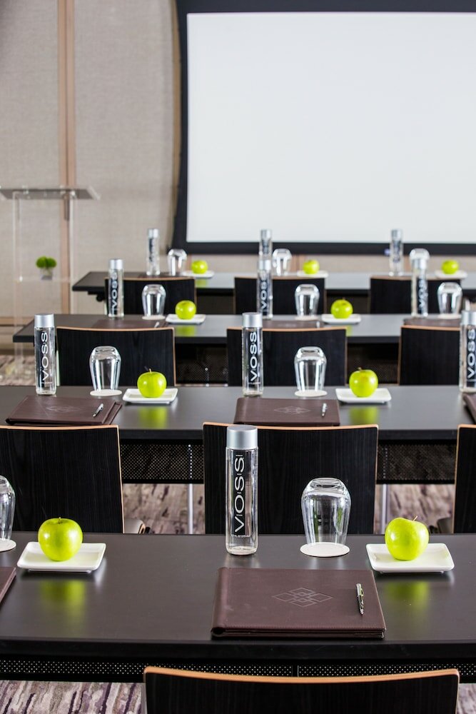 Фото The Knickerbocker