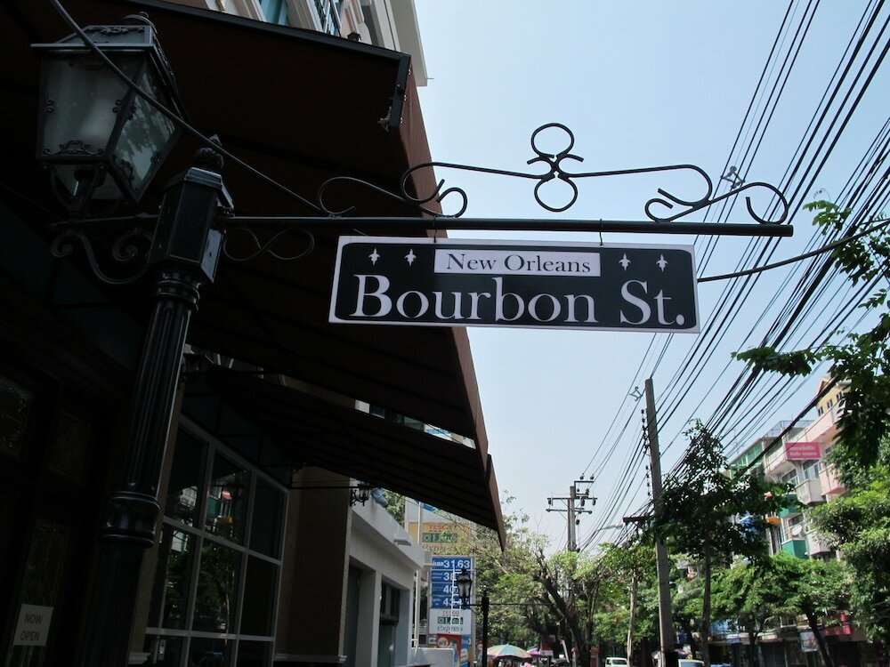Фото Bourbon St Boutique Hotel