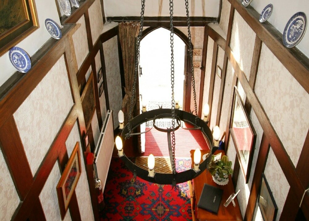 Фото Collaven Manor Hotel