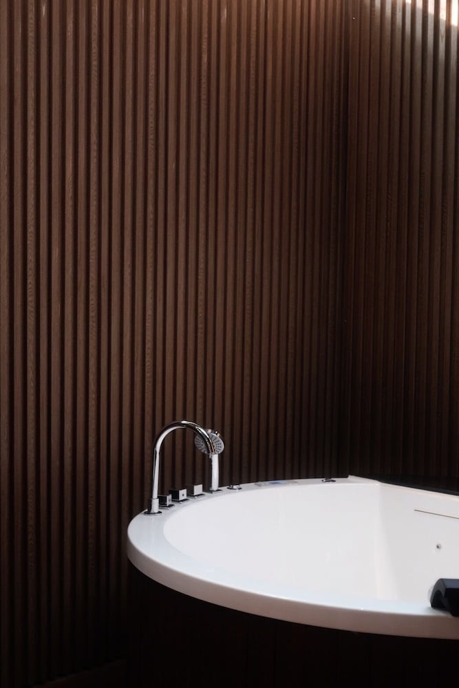 Фото Bangkok Oasis Hotel