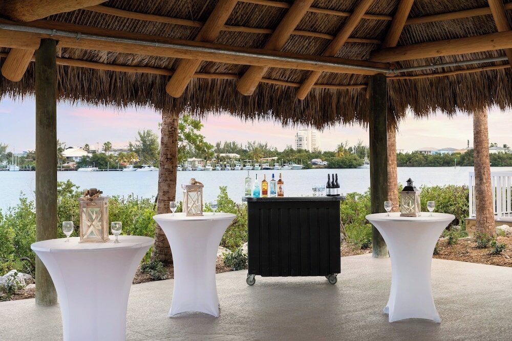Фото Fairfield Inn & Suites by Marriott Marathon Florida Keys