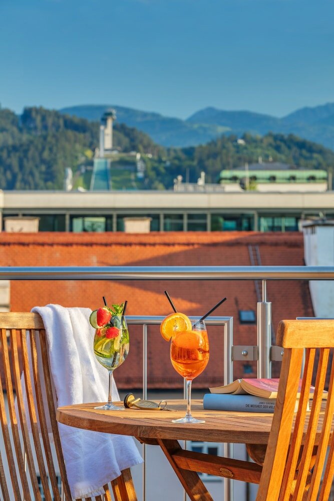 Фото Hotel Central