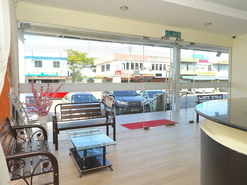 Фото Oyo 89544 Utama Inn