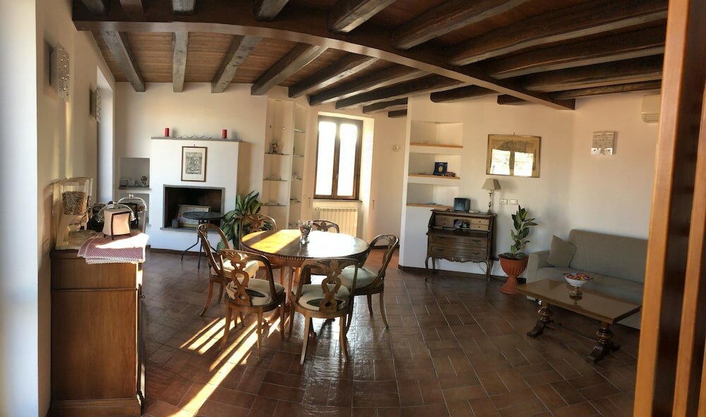 Фото Bb Il Re Alla Reginella Guest House