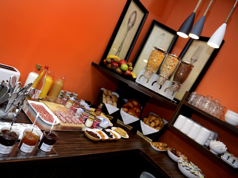 Фото Hôtel Victoria Lyon Perrache Confluence