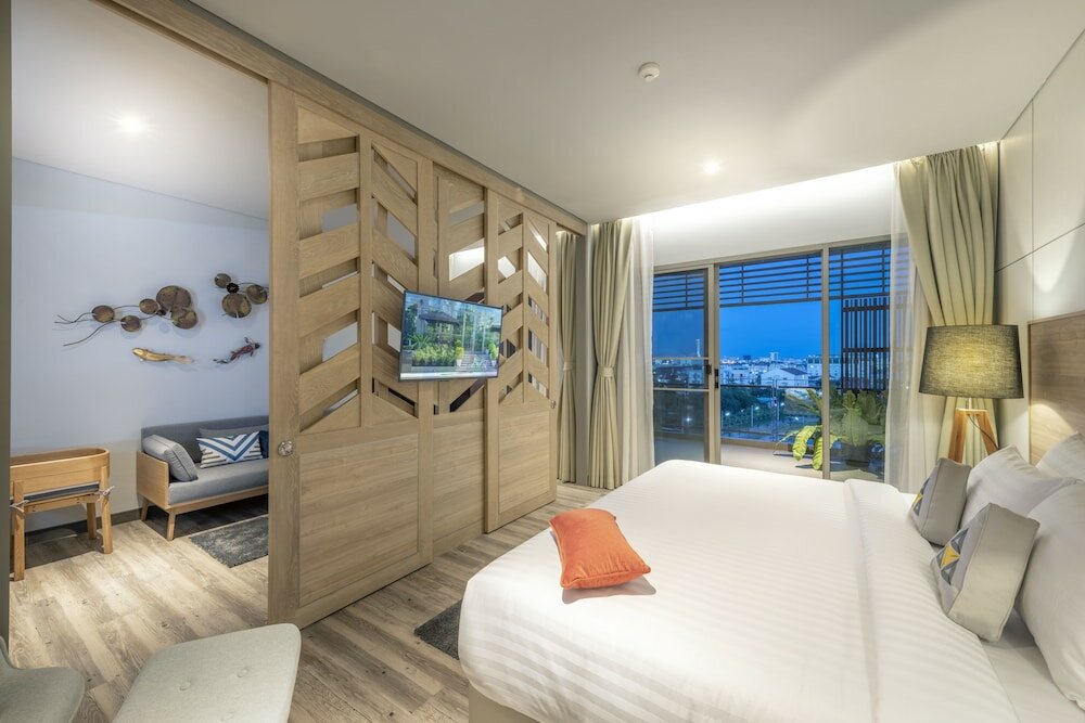 Фото Aisana Hotel Korat