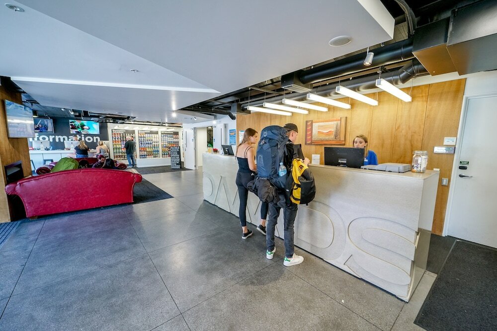 Фото Nomads Queenstown Backpackers