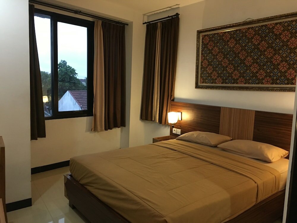 Фото Hotel Kristina