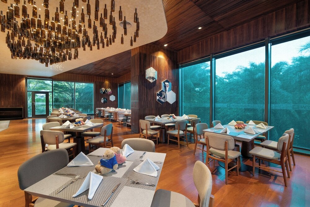 Фото Ramada Plaza by Wyndham Sanya Bay