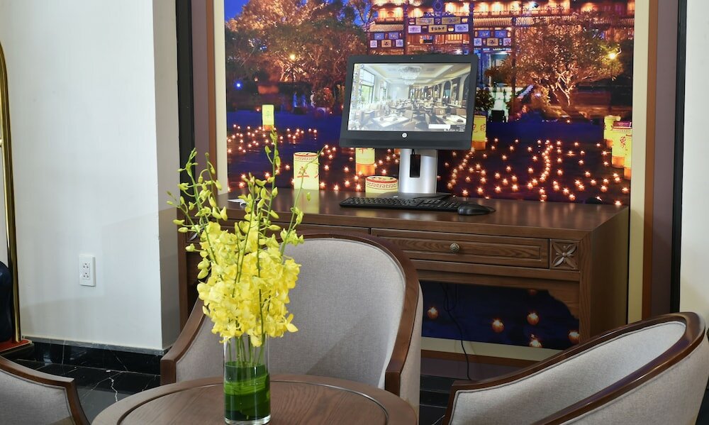 Фото Garco Dragon Hotel