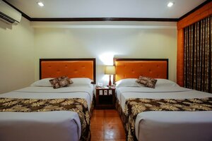 Paradise Garden Resort Hotel & Convention Center (Western Visayas, Aklan, Malay, Manoc-Manoc), hotel