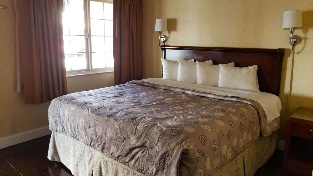 Фото Pacific Heights Inn