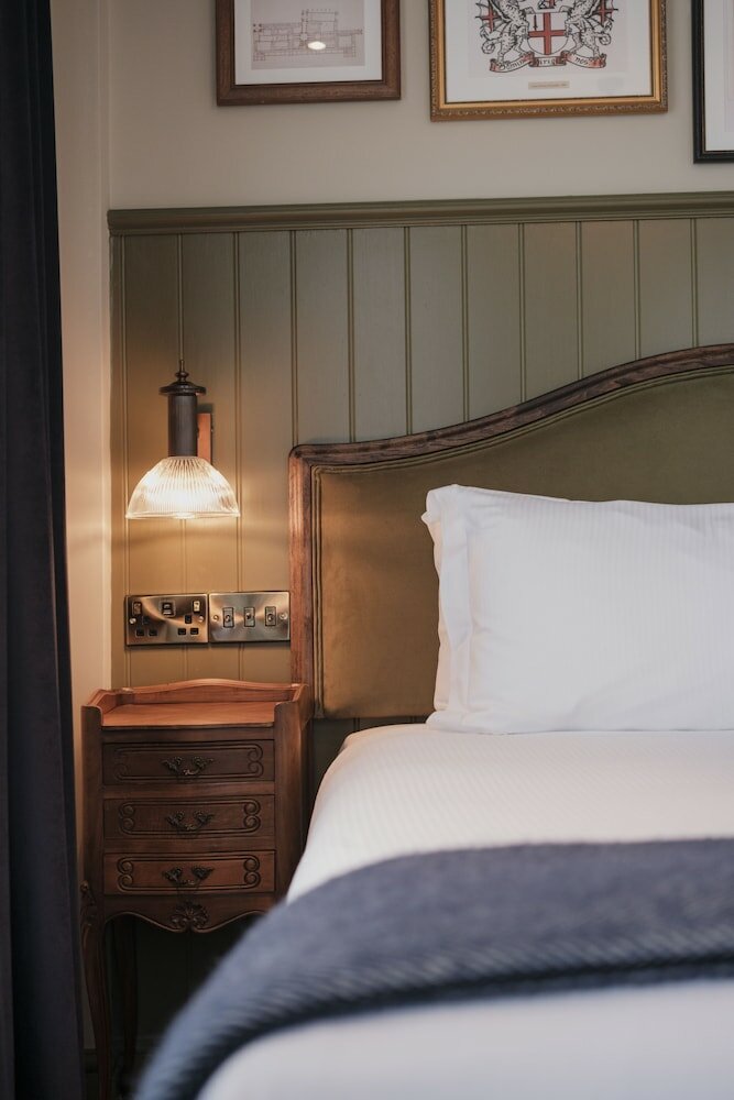 Фото The Sanctuary House Hotel