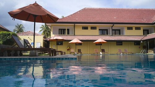 Внешний вид отеля Rajarata Hotel в Анурадхапуре, фото 1