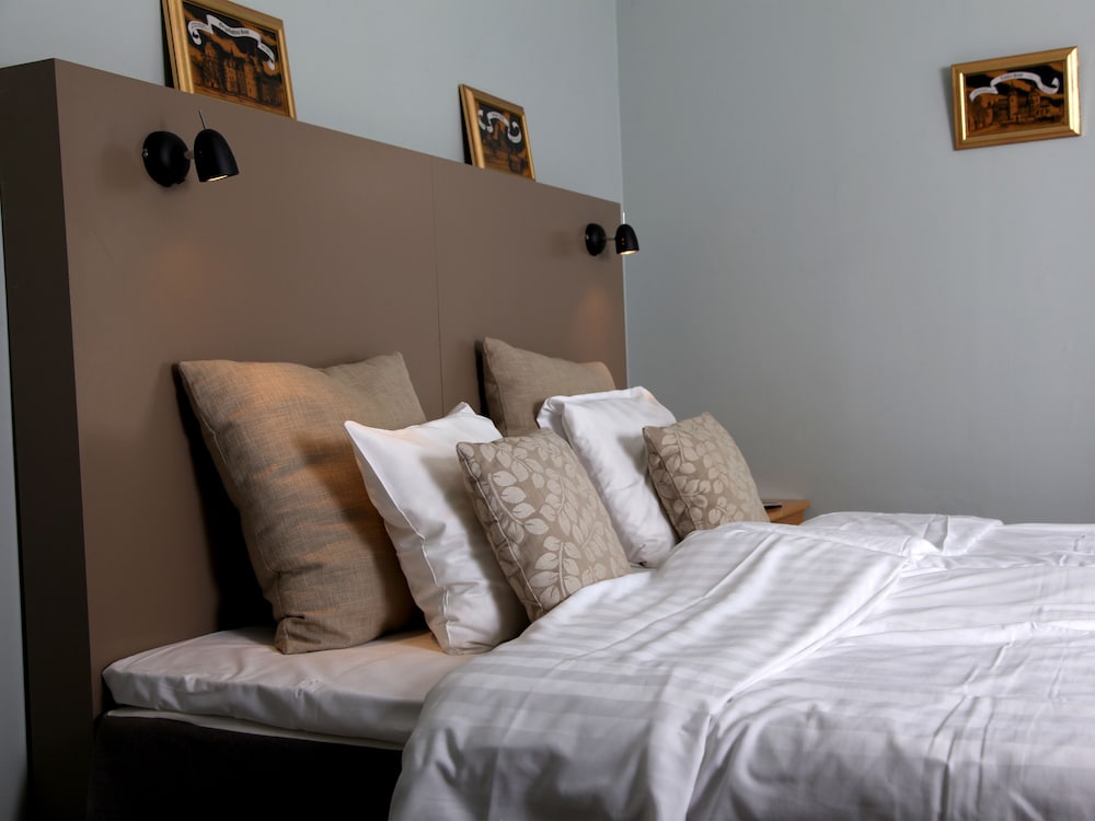 Фото Gripsholms Bed & Breakfast