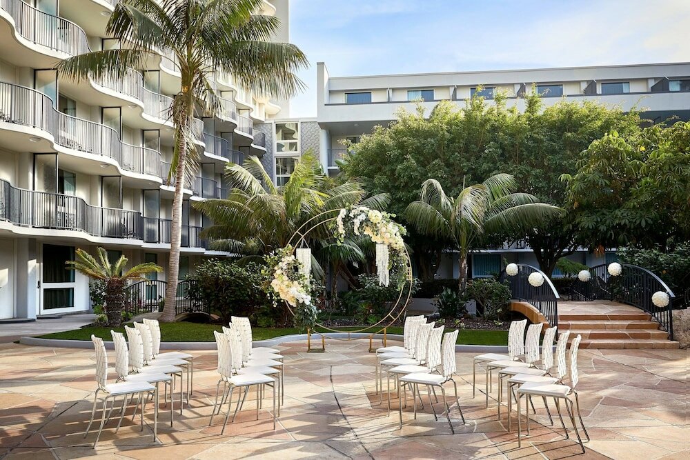 Фото Los Angeles Airport Marriott