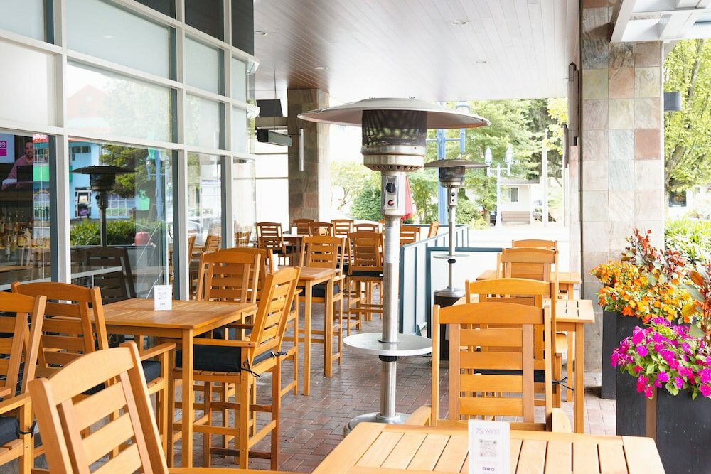 Фото Vancouver Airport Marriott