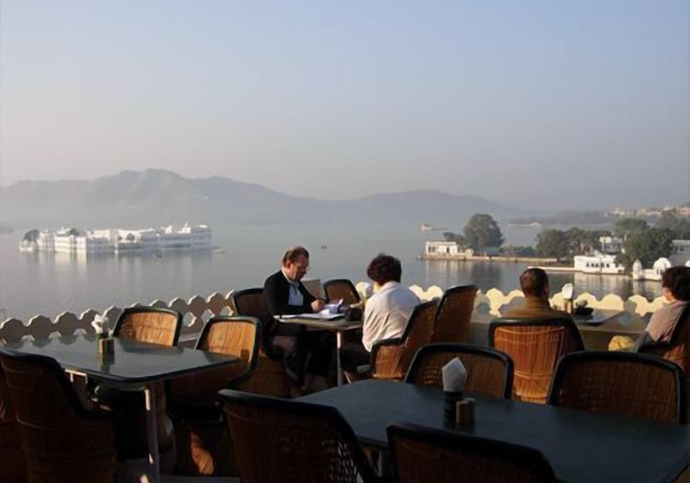 Фото Jaiwana Haveli