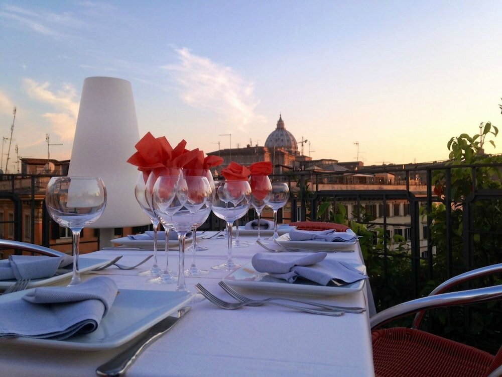 Фото Orange Hotel