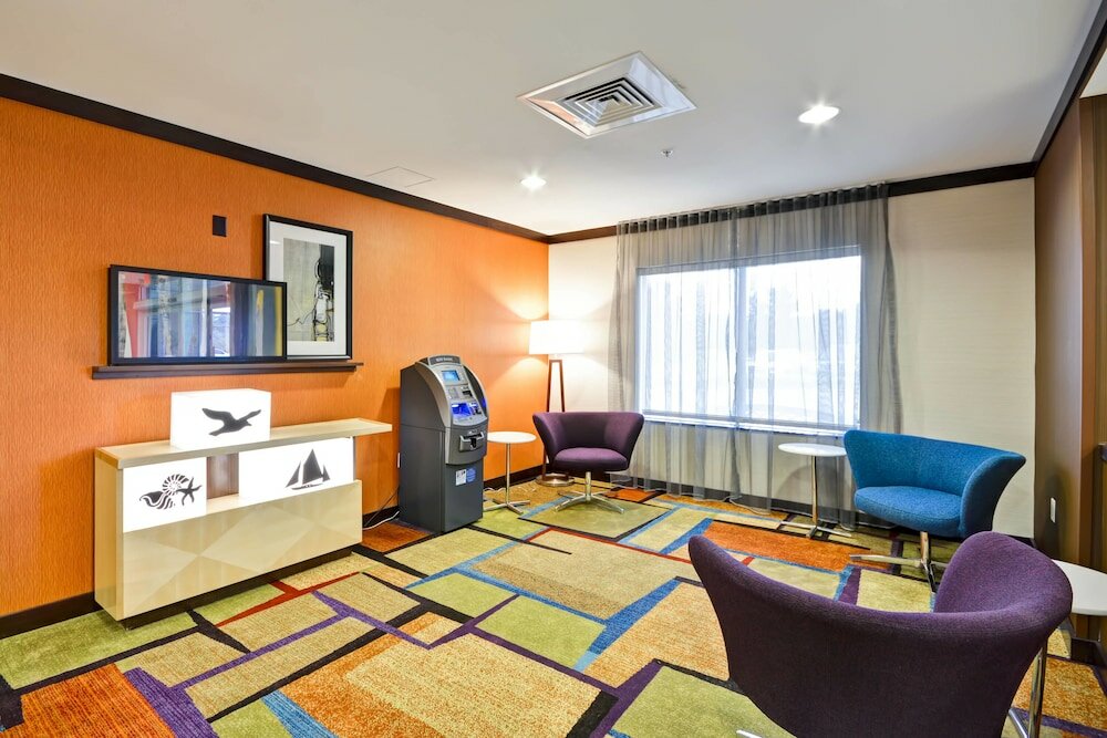 Фото Fairfield Inn & Suites by Marriott Tampa Fairgrounds/Casino