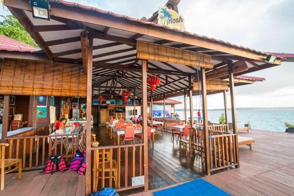 Фото Noah Maratua Resort