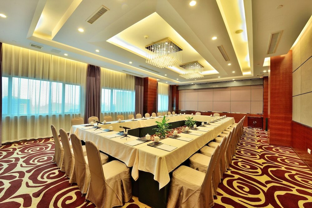 Фото Excemon Cixi Guomai Hotel