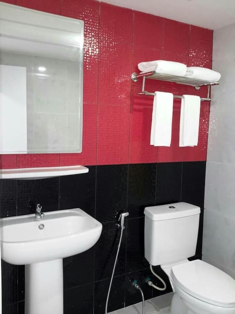 Фото Sakura Budget Hotel