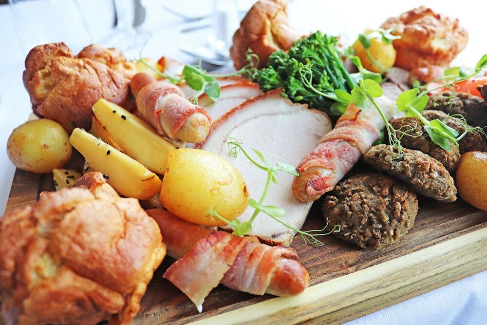 Фото Shillingford Bridge Hotel