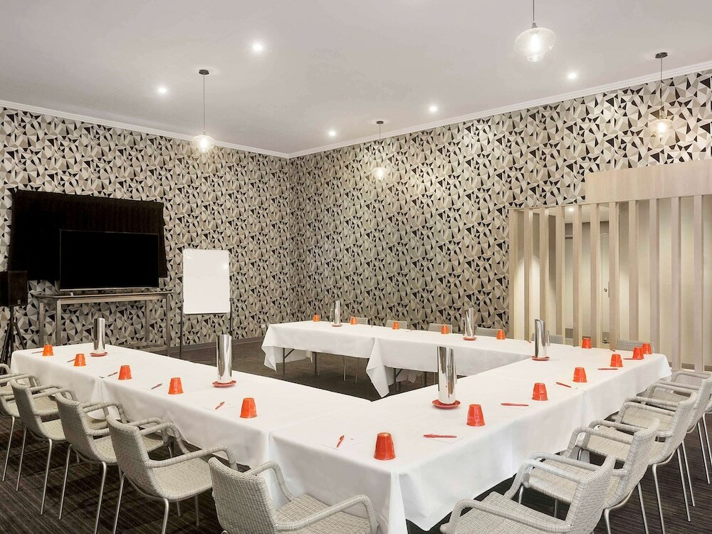 Фото Ibis Mackay