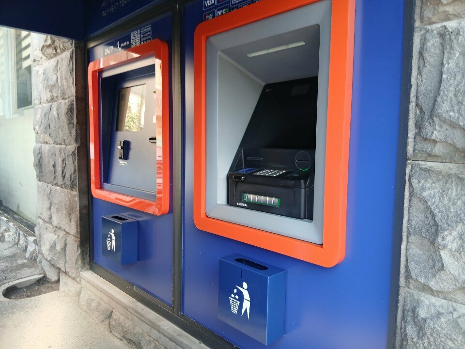 Payment terminal Converse Bank, Yerevan, photo