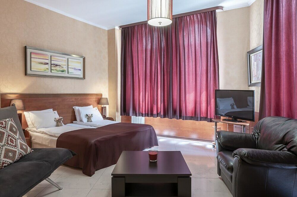 Фото Maxim Boutique Hotel