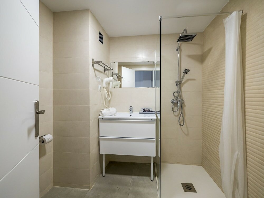 Фото Hotel Victoria