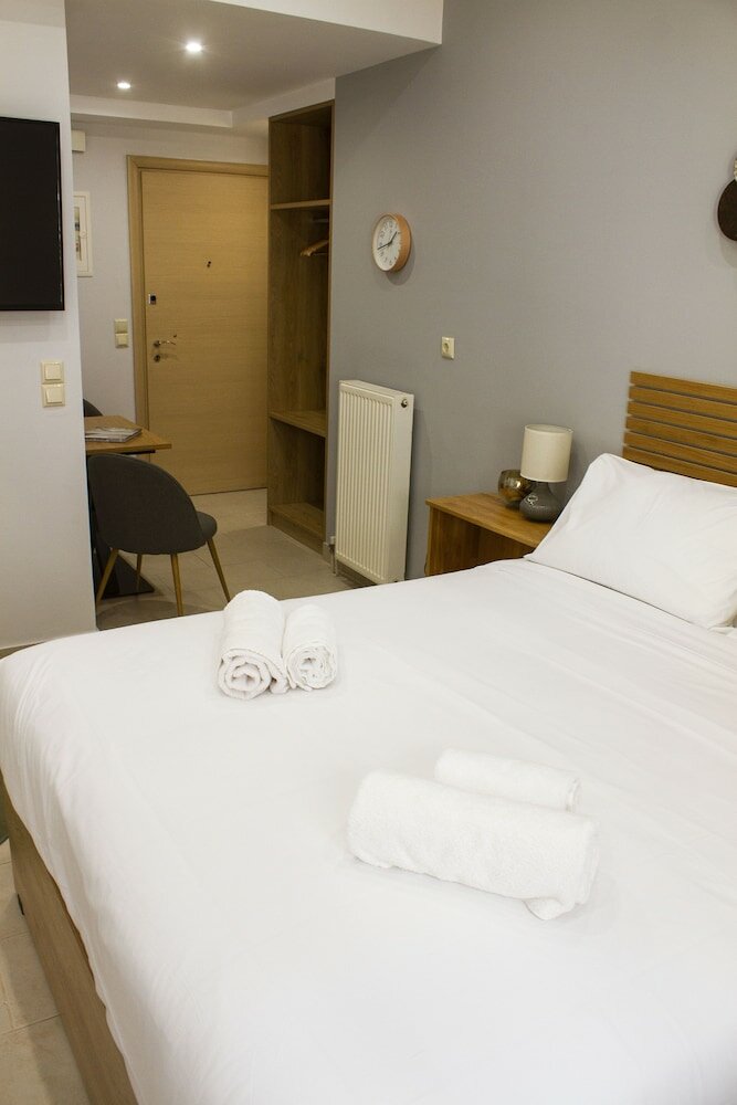 Фото 12 Keys Apartments