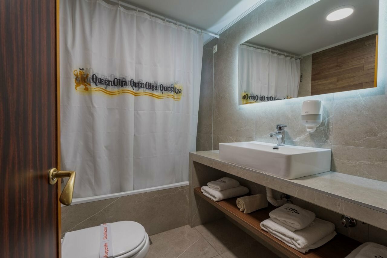 Фото Hotel Queen Olga